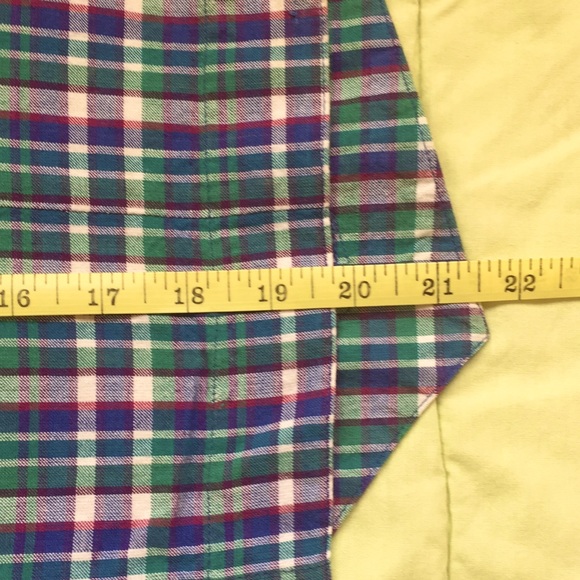 Erika & Company Vintage Plaid Cotton Button-up - Picture 9 of 10